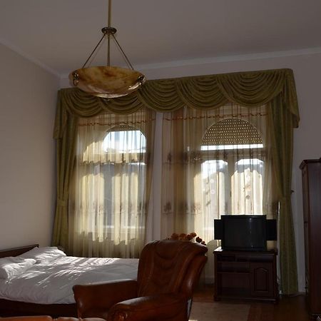 Gabriella Szallas Tabor Utca 5 Szeged Ngoại thất bức ảnh