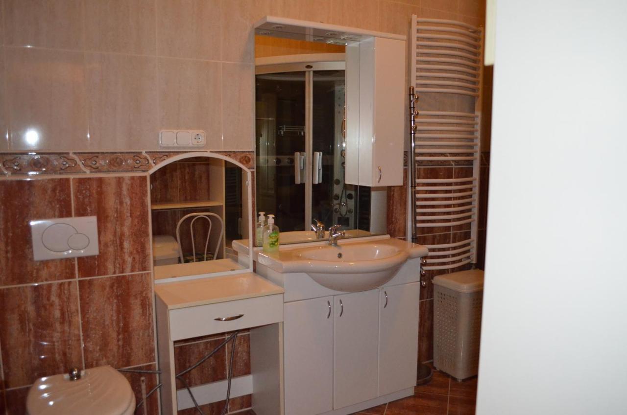 Gabriella Szallas Tabor Utca 5 Szeged Ngoại thất bức ảnh